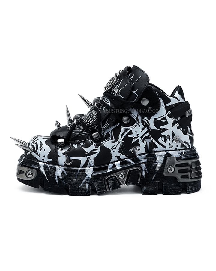 Cyberpunk Spike Armor Sneakers