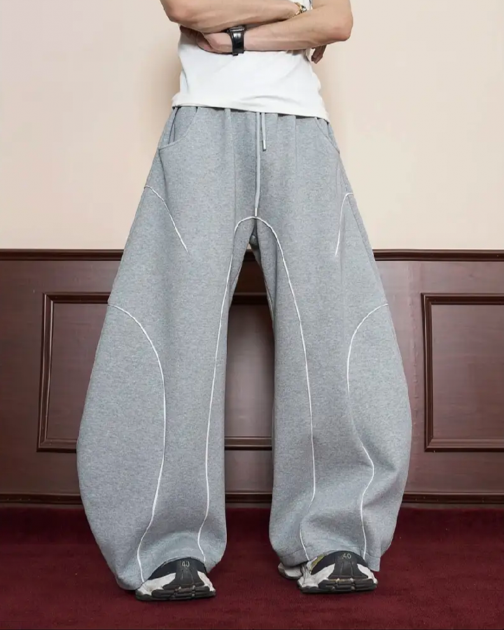 Loose-Fit Sweatpants with White Piping