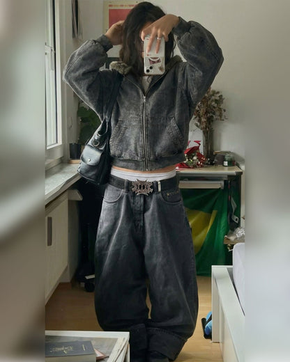 Cropped-Boxy Hoodie in Stone-Washed Cotton