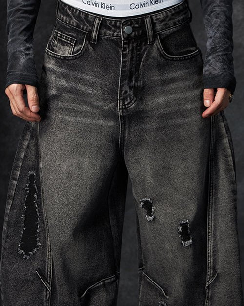Distressed Washed Loose Blade-Cut Jeans