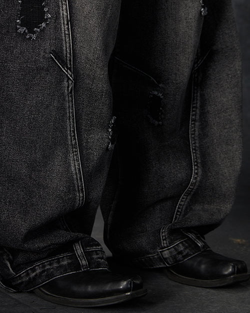 Distressed Washed Loose Blade-Cut Jeans