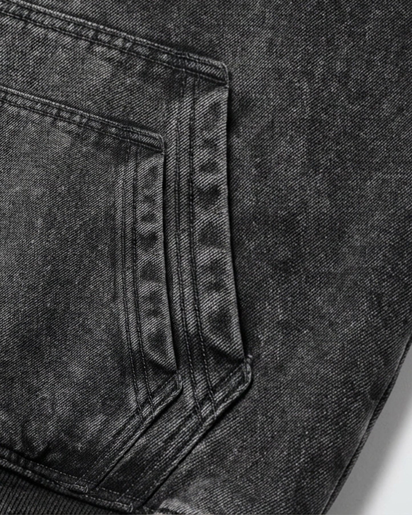 Cropped-Boxy Hoodie in Stone-Washed Cotton